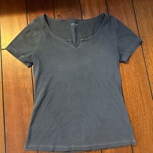 Old Navy Women's Blue V-Neck Top
